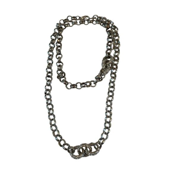 Coldwater Creek Extra Long Silver Toned Chain w/Pave Crystal Accent Rings. - Picture 5 of 5